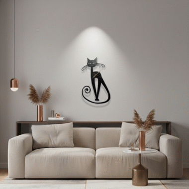 Shadow Cat CLOCK: ساعة مستوحاة من القطط المصرية القديمة